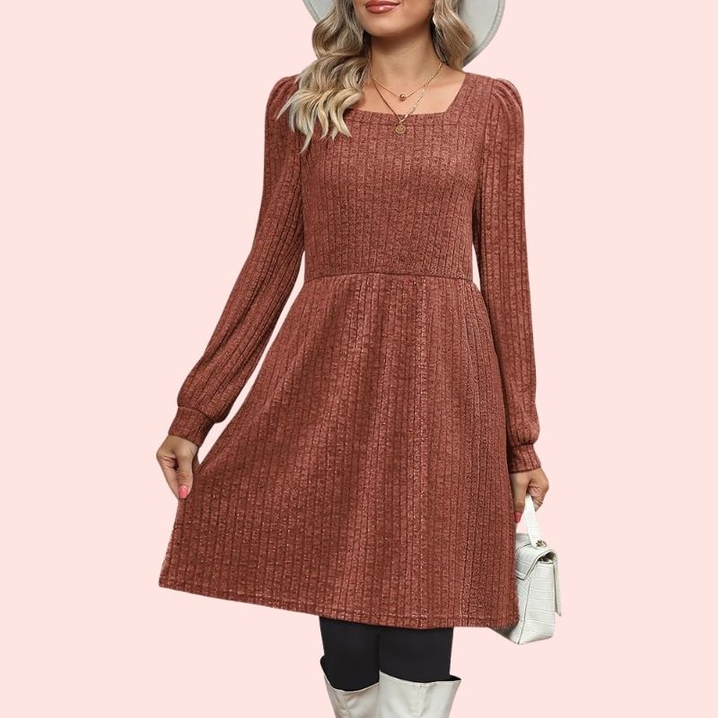 Johanna – Elegantes Feinstrick-Kleid mit Puffärmeln und Karree-Ausschnitt