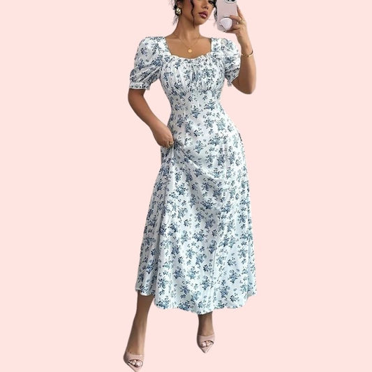 Katharina – Romantisches Maxikleid mit floralem Print und Karree-Ausschnitt