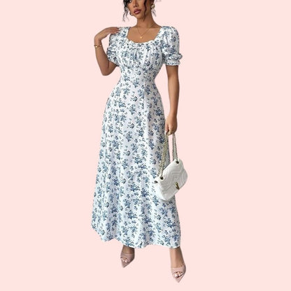 Katharina – Romantisches Maxikleid mit floralem Print und Karree-Ausschnitt